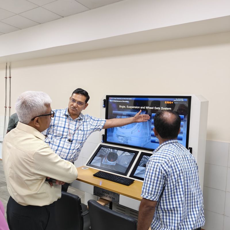 Dr. R Balasubramaniam, Member–HR, CBC, visited the DMRC Academy to engage with the institution and gain insights into its training approach - Image 2