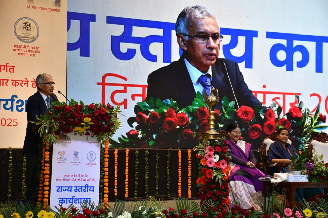 Chairperson, CBC, Ms S. Radha Chauhan and Chief Secretary, Government of Madhya Pradesh, Shri Anurag Jain address the State‑Level Capacity‑Building Plan Development Workshop - Image 3