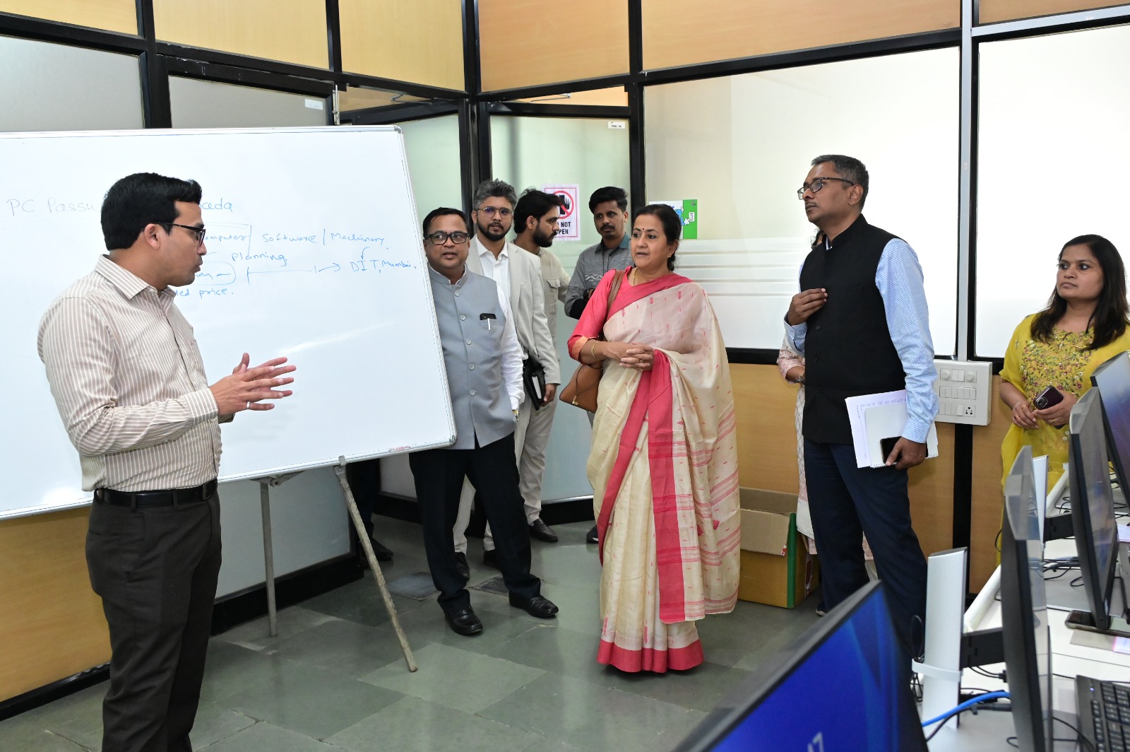 Ms. S Radha Chauhan, Chairperson, CBC, visits Yashwantrao Chavan Academy of Development Administration (YASHADA), Pune, Maharashtra - Image 2