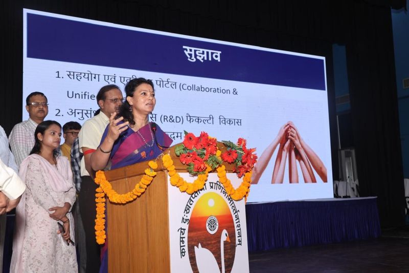 In the run-up to National Departmental Summit on ‘Institutionalising Capacity Building: From Training to Performance-linked Governance’, a State-level Consultation held at Lucknow - Image 2